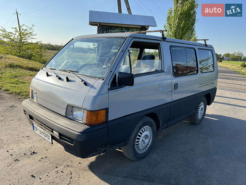 Mitsubishi L 300 (1986)
