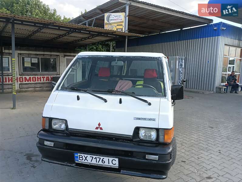 Mitsubishi L 300 (1992)