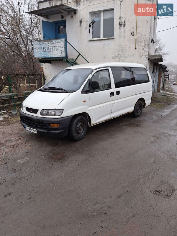 Mitsubishi L 400 (1999)