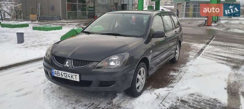 Mitsubishi Lancer (2004)
