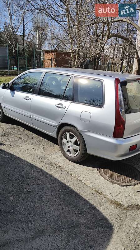 Mitsubishi Lancer (2006)