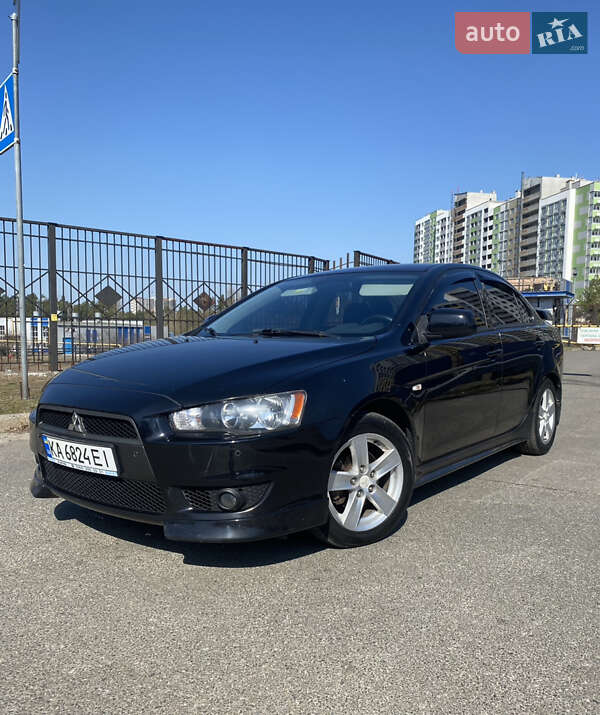 Mitsubishi Lancer (2009)