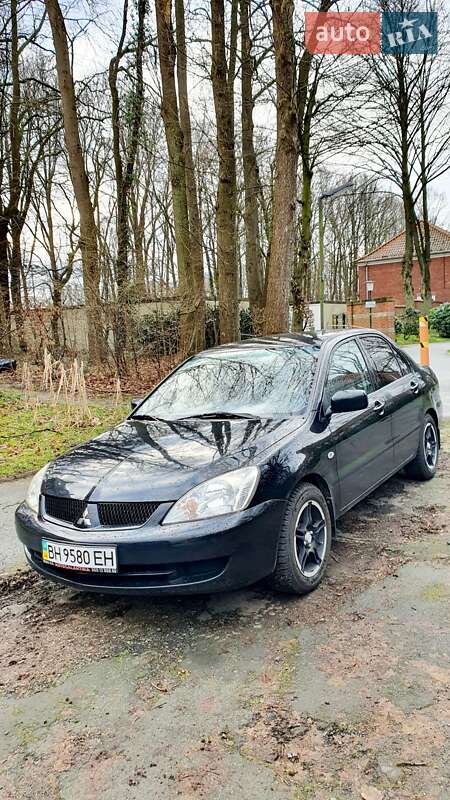 Mitsubishi Lancer (2011)