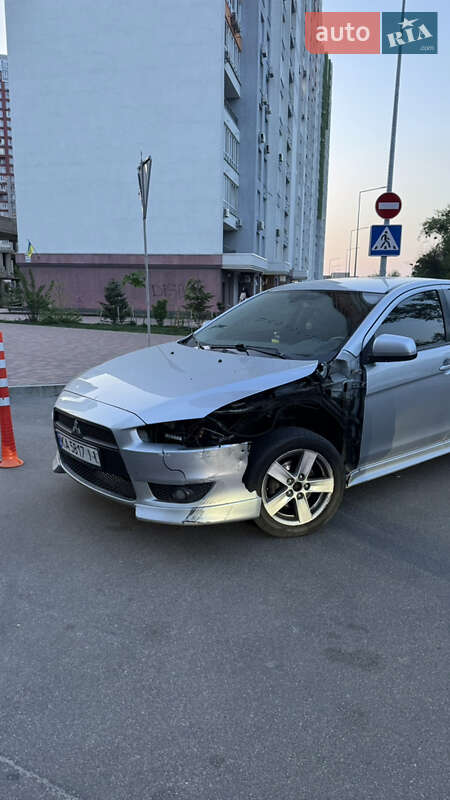 Mitsubishi Lancer (2008)