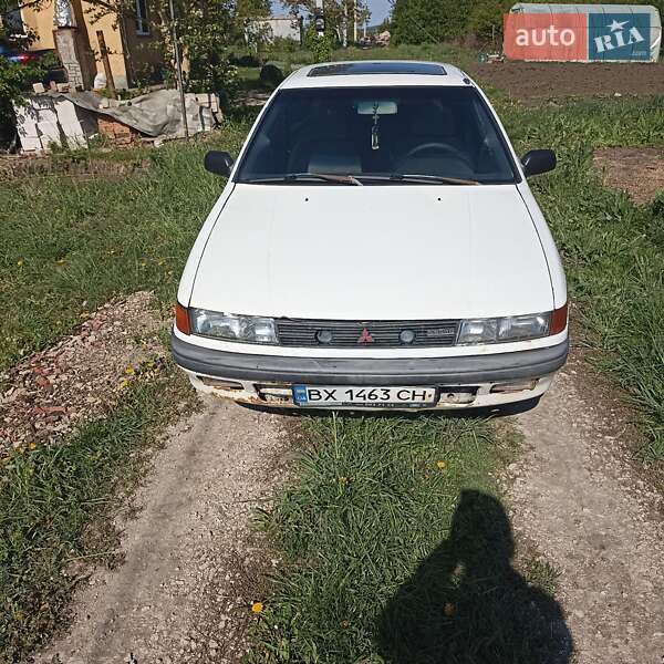 Mitsubishi Lancer (1990)