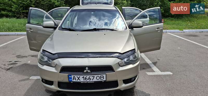 Mitsubishi Lancer (2008)