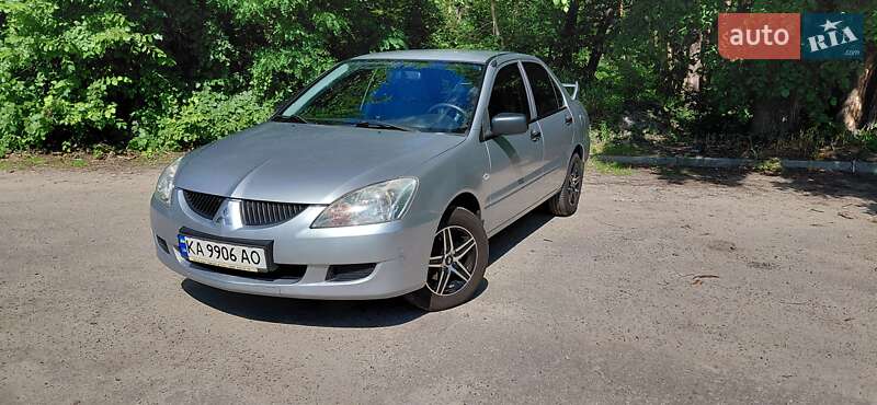 Mitsubishi Lancer (2004)