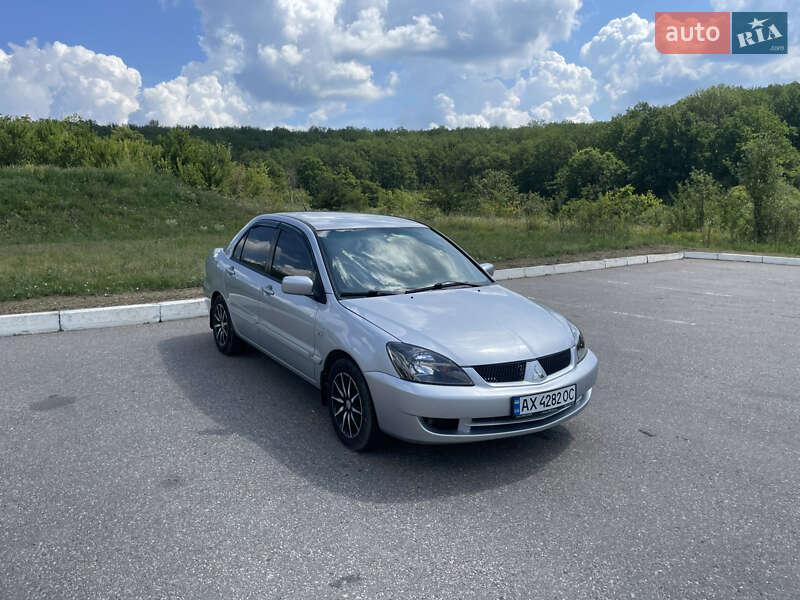 Mitsubishi Lancer (2005)