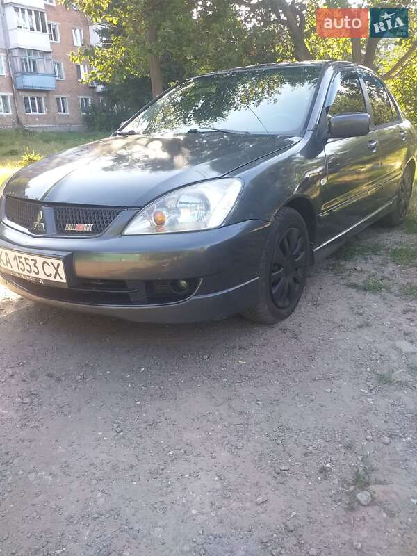 Mitsubishi Lancer (2005)