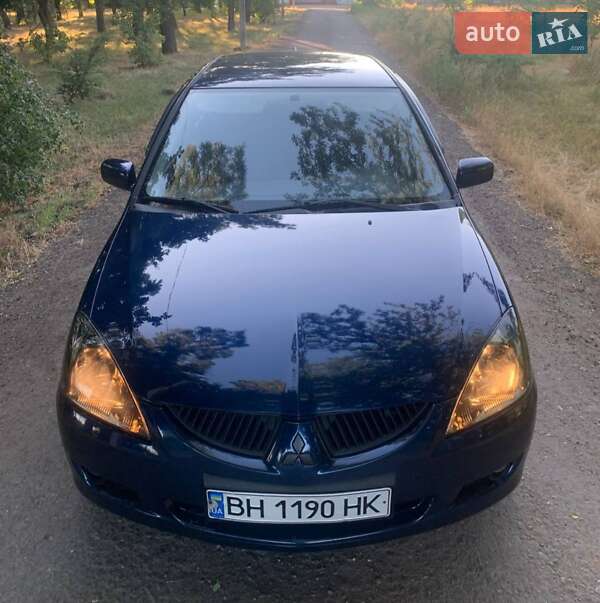 Mitsubishi Lancer (2004)