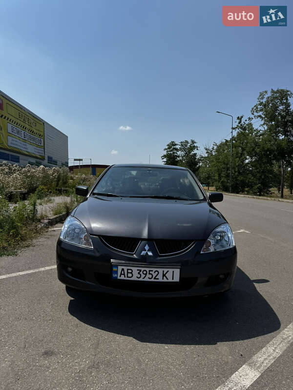 Mitsubishi Lancer (2004)