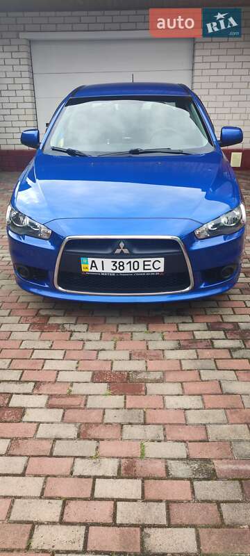 Mitsubishi Lancer (2012)