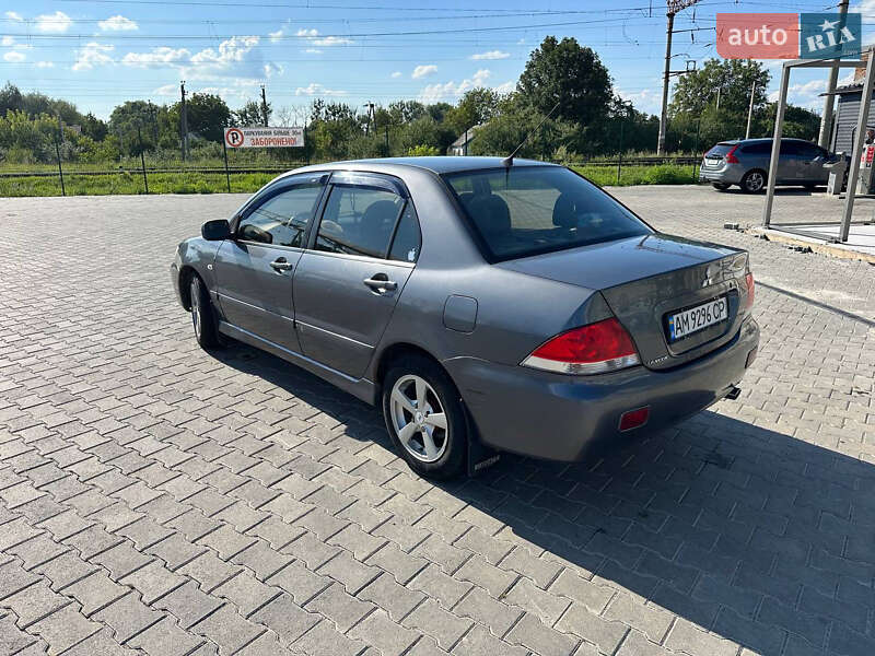 Mitsubishi Lancer (2006)