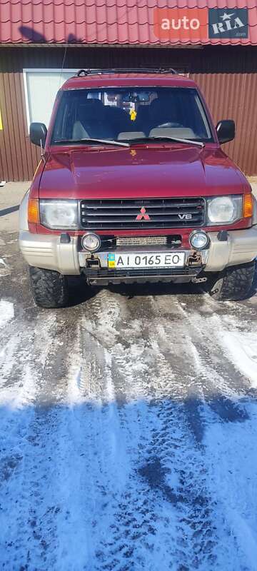 Mitsubishi Montero (1996)
