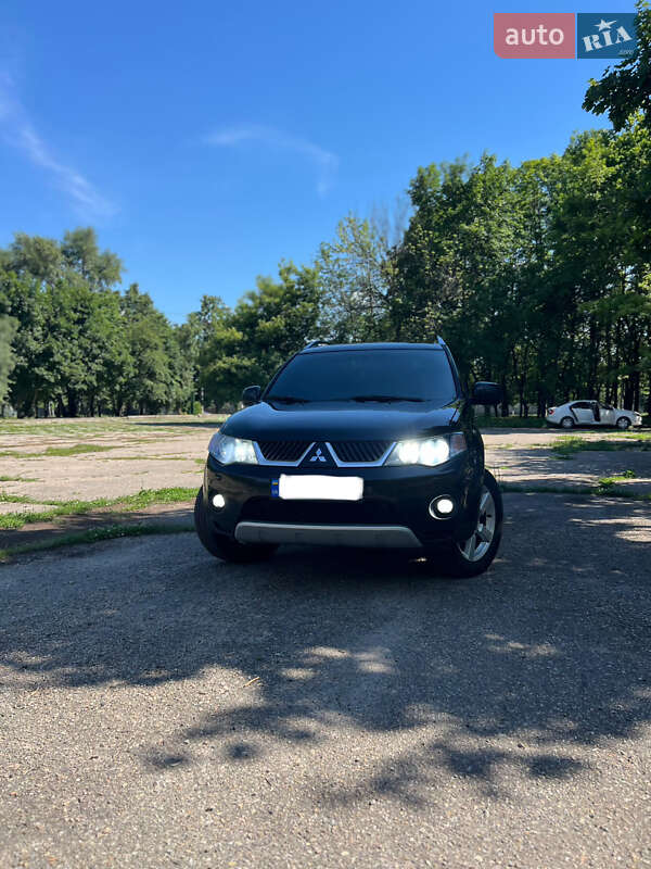 Mitsubishi Outlander xl (2007)