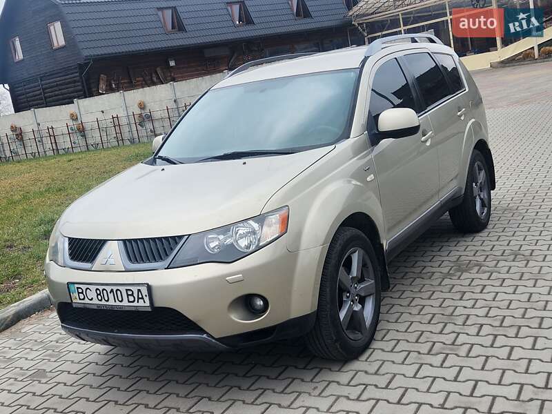 Mitsubishi Outlander xl (2007)