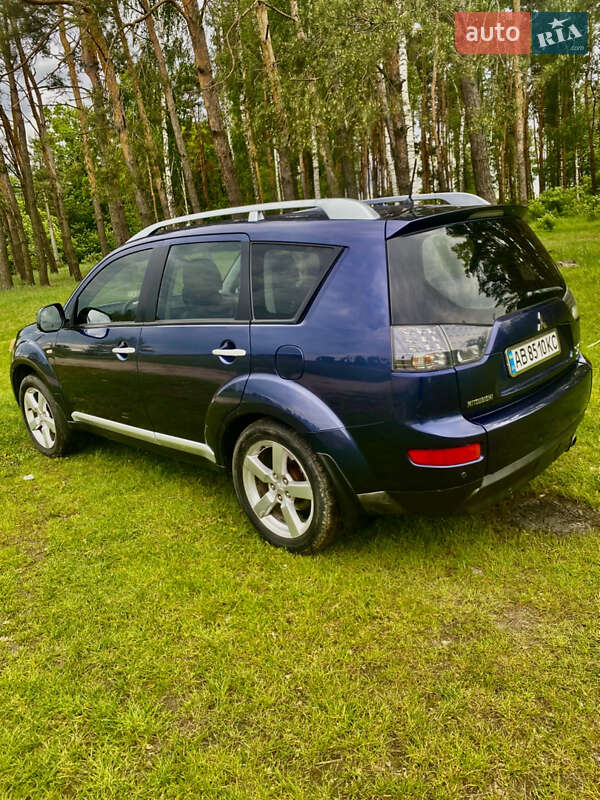 Mitsubishi Outlander xl (2008)