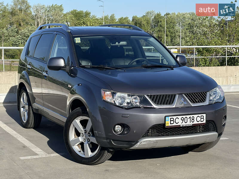 Mitsubishi Outlander (2008)