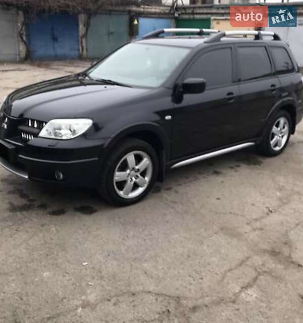 Mitsubishi Outlander (2006)