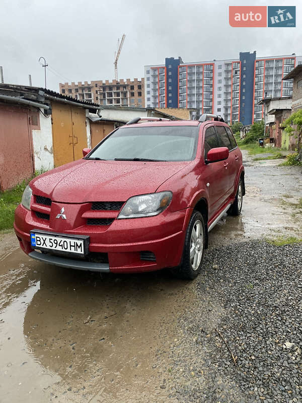 Mitsubishi Outlander (2007)