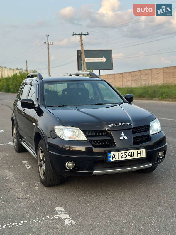 Mitsubishi Outlander (2009)
