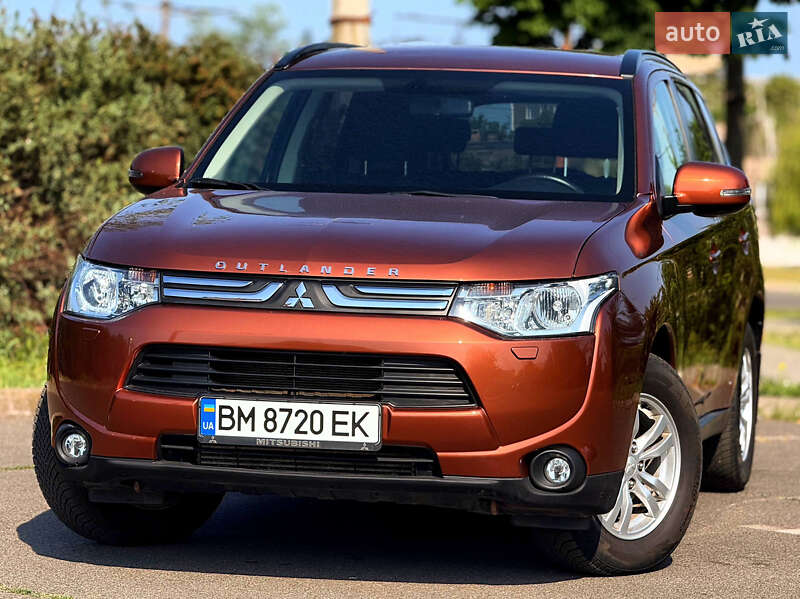 Mitsubishi Outlander (2013)