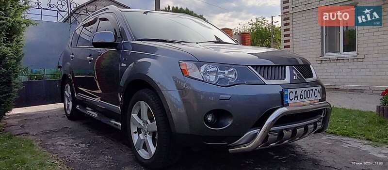 Mitsubishi Outlander (2008)
