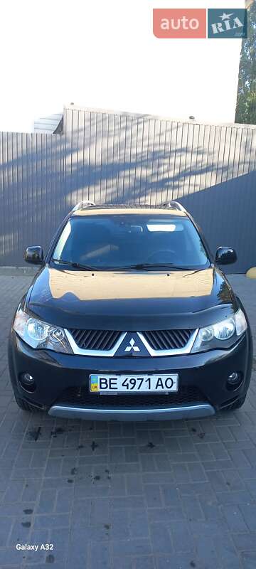 Mitsubishi Outlander (2008)