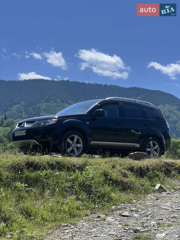 Mitsubishi Outlander (2008)