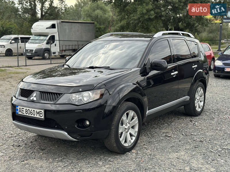 Mitsubishi Outlander (2008)