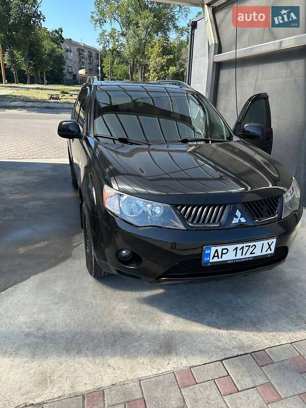 Mitsubishi Outlander (2008)