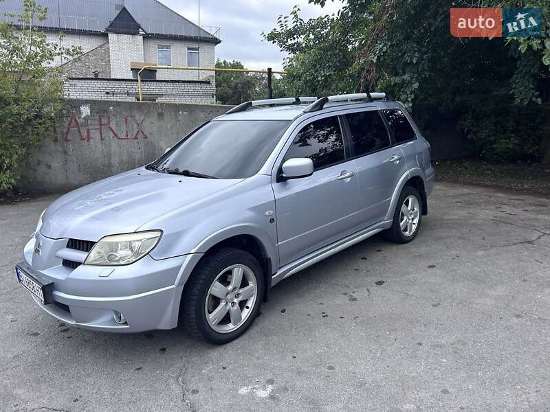 Mitsubishi Outlander (2006)