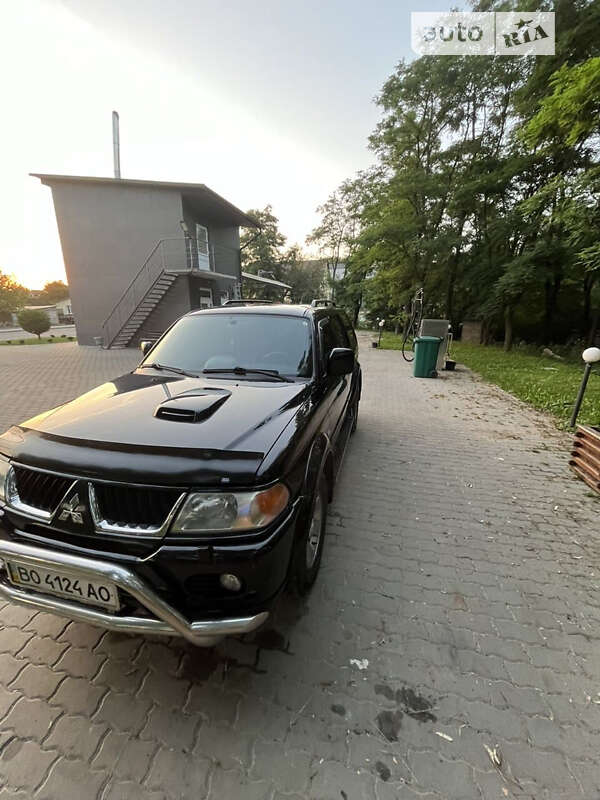 Mitsubishi Pajero sport (2008)