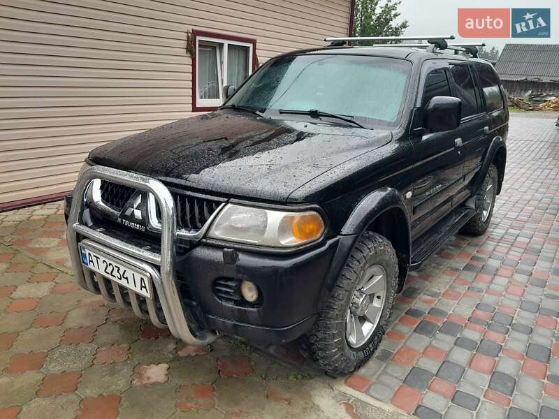 Mitsubishi Pajero sport (2005)