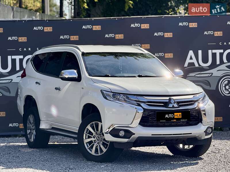 Mitsubishi Pajero sport (2016)
