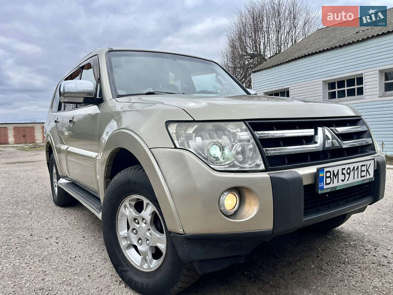 Mitsubishi Pajero (2007)