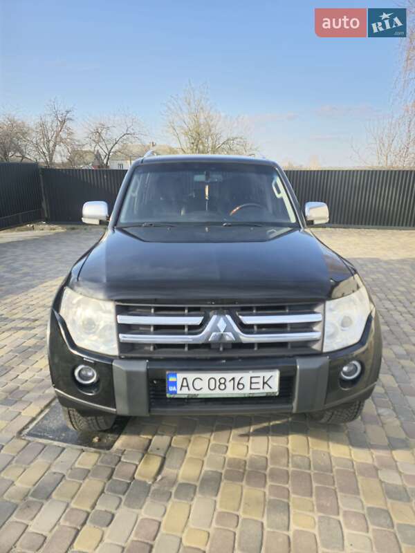Mitsubishi Pajero (2007)