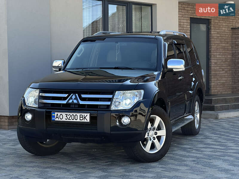 Mitsubishi Pajero (2007)