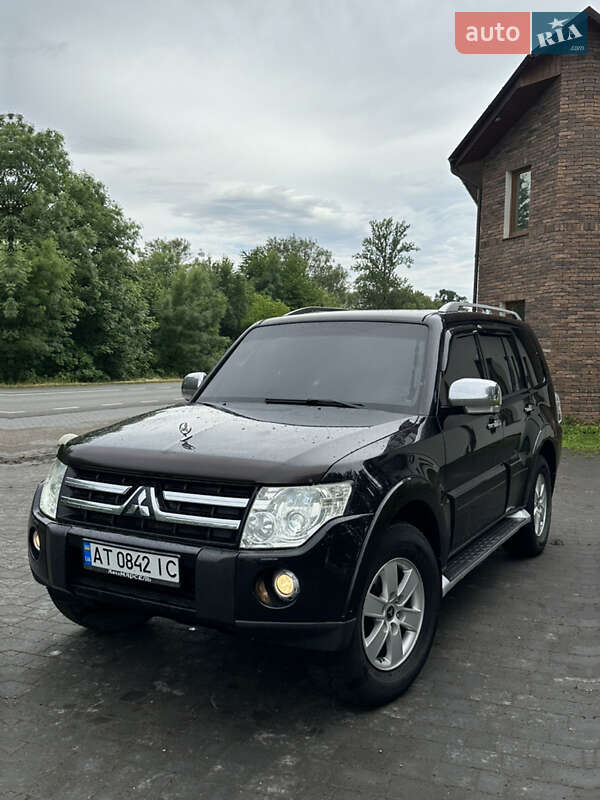 Mitsubishi Pajero (2007)