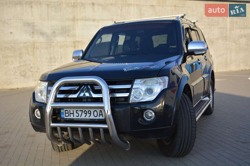 Mitsubishi Pajero (2007)