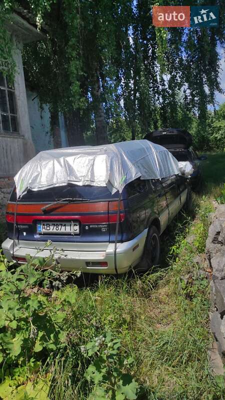 Mitsubishi Space wagon (1994)