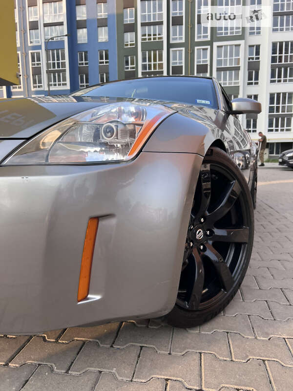 Nissan 350z (2004)