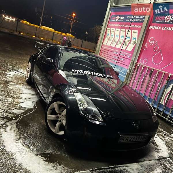 Nissan 350z (2005)