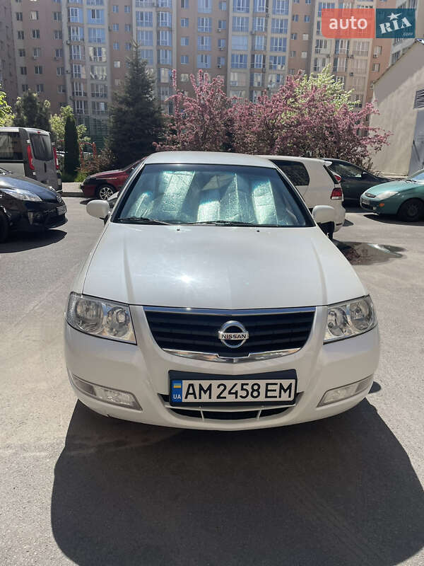 Nissan Almera classic (2010)