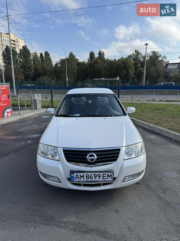 Nissan Almera classic (2012)