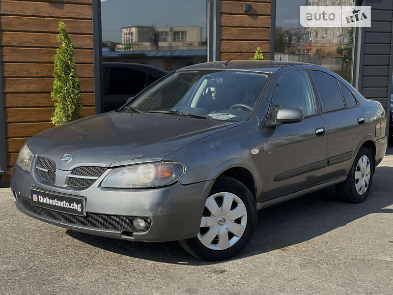 Nissan Almera (2006)