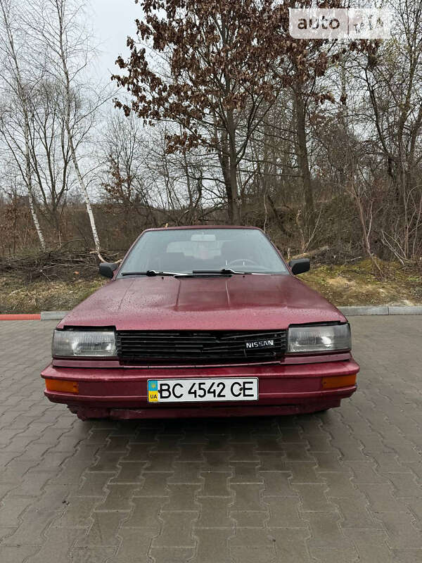 Nissan Bluebird (1986)