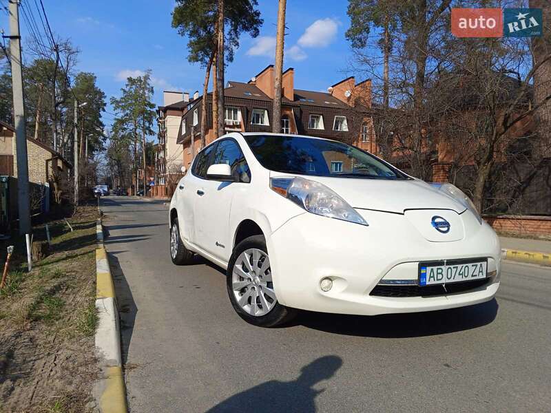 Nissan Leaf (2014)