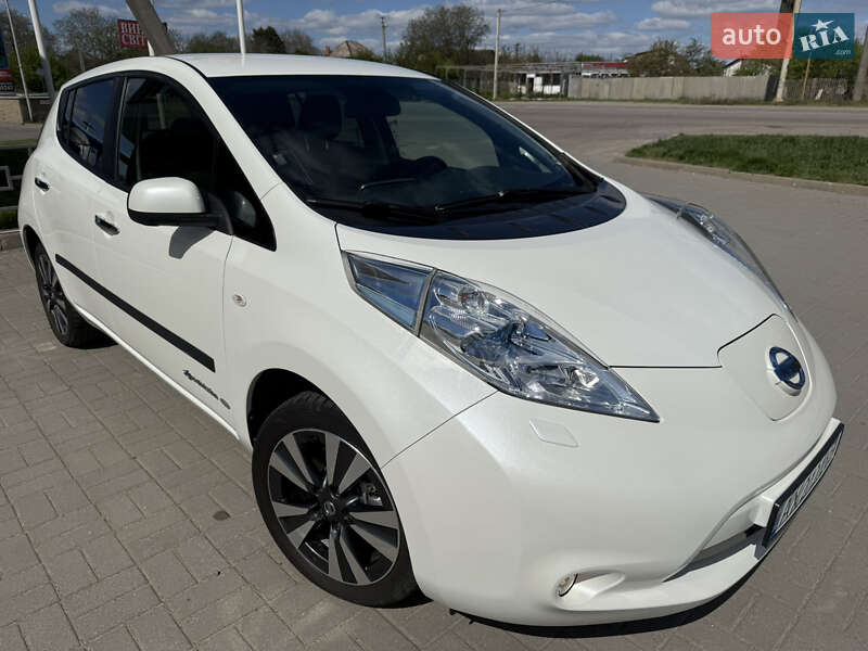 Nissan Leaf (2015)