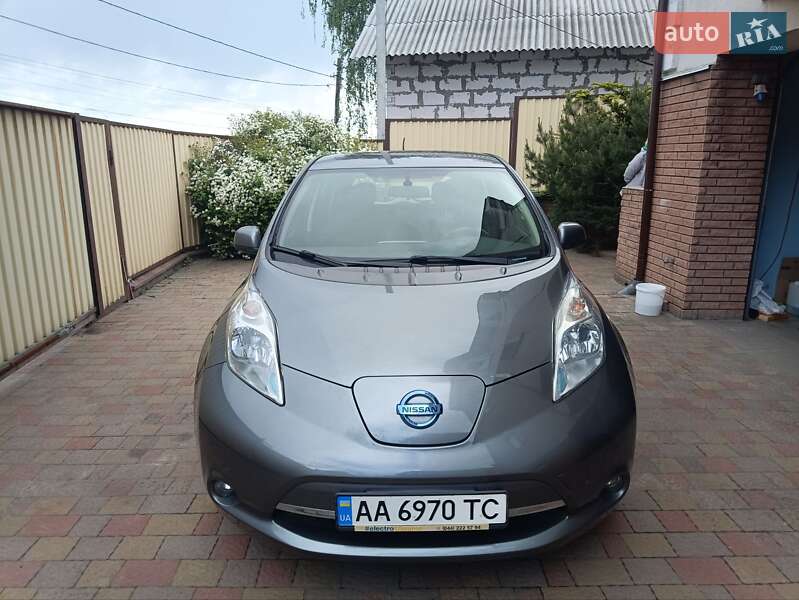 Nissan Leaf (2014)